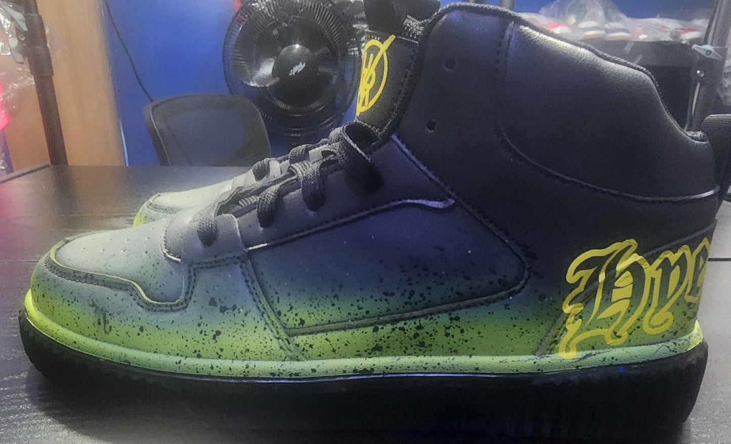 Sneakers